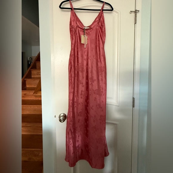 Feminine Pink Satin Slip Dress - Picture 5 of 7